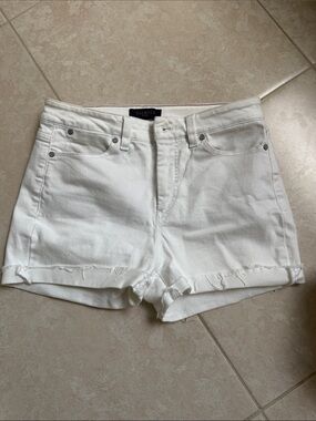 Talbots White Denim Cutoff Jean Shorts with Frayed Hem